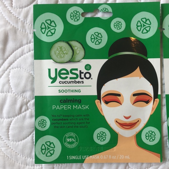 Yes To Cucumbers Calming Face Mask - Picture 2 of 3